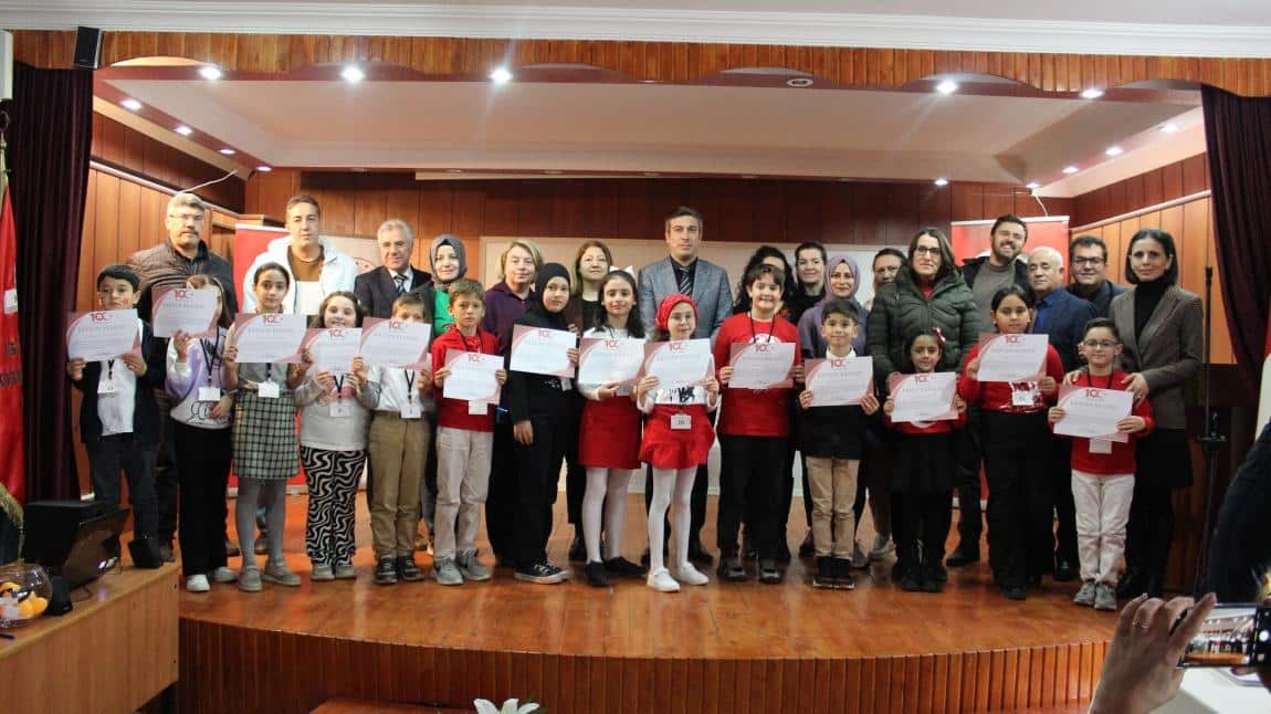 Okulumuzda İlkokullar Arası İstiklal Marşı'nı Güzel Okuma Yarışması Düzenlendi